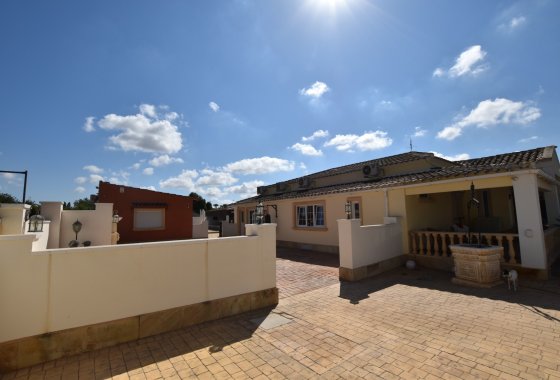 Re-Sale - Finca / Country Property - Las Heredades - Heredades