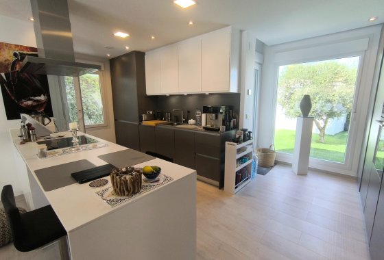 Re-Sale - Detached Villa - Algorfa