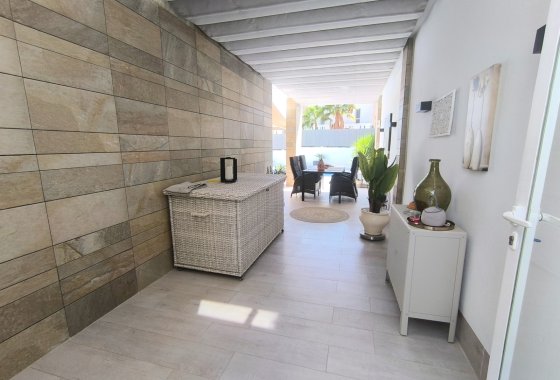 Re-Sale - Detached Villa - Algorfa