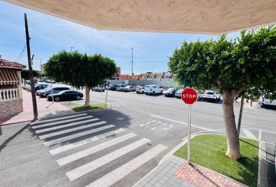 Re-Sale - Apartment - Formentera del Segura