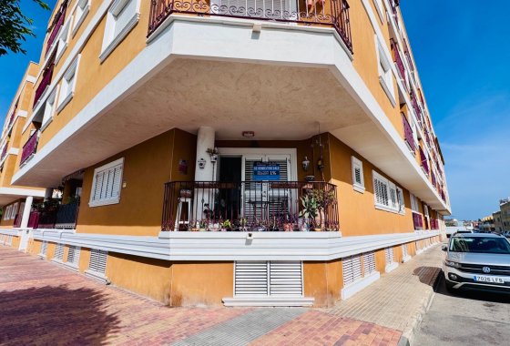 Re-Sale - Apartment - Formentera del Segura