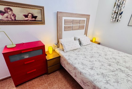 Re-Sale - Apartment - Formentera del Segura