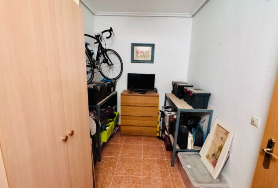 Re-Sale - Apartment - Formentera del Segura