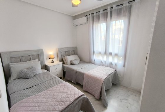 Re-Sale - Bungalow - Algorfa