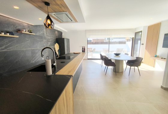 Re-Sale - Semi - Detached Villa - Algorfa