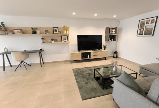 Re-Sale - Semi - Detached Villa - Algorfa