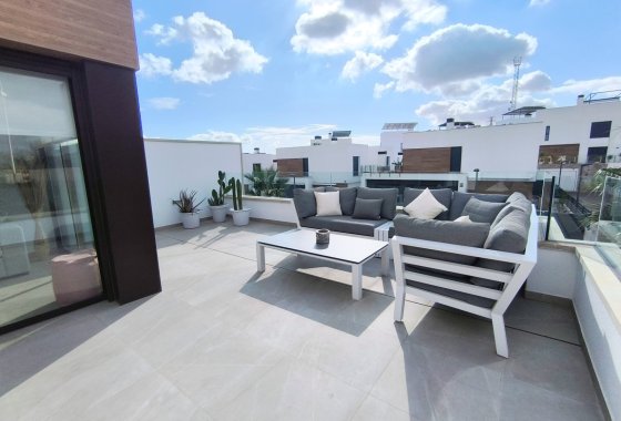 Re-Sale - Semi - Detached Villa - Algorfa