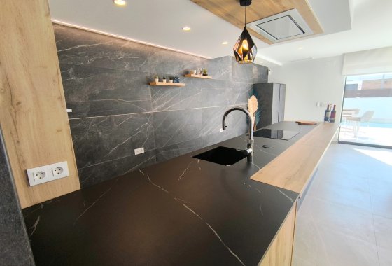 Re-Sale - Semi - Detached Villa - Algorfa