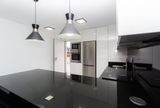 Reventa - Apartamento - Mil Palmeras - Beach