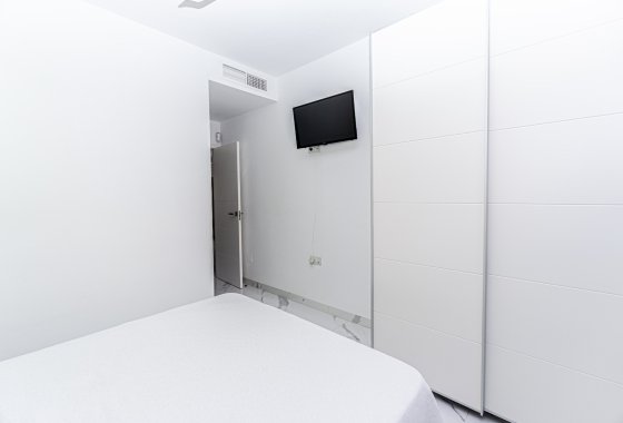 Reventa - Apartamento - Mil Palmeras - Beach