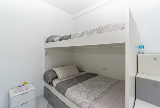 Reventa - Apartamento - Mil Palmeras - Beach