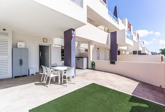 Reventa - Apartamento - Mil Palmeras - Beach