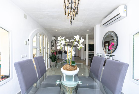 Reventa - Chalet Independiente - Campoamor - Lomas de Don Juan