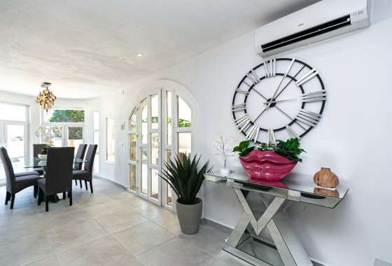 Reventa - Chalet Independiente - Campoamor - Lomas de Don Juan