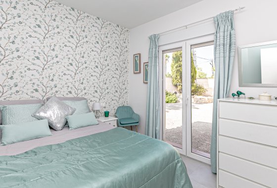 Reventa - Chalet Independiente - Campoamor - Lomas de Don Juan