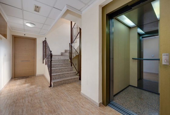 Reventa - Apartamento - Jacarilla