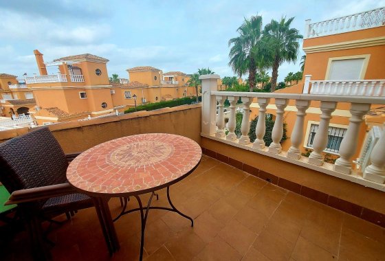 Reventa - Chalet Independiente - Algorfa