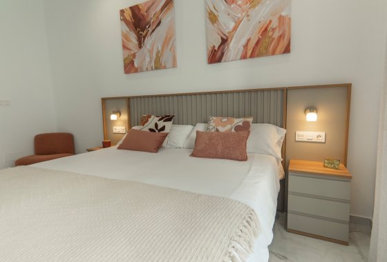 Reventa - Chalet Independiente - Torrevieja - La Florida