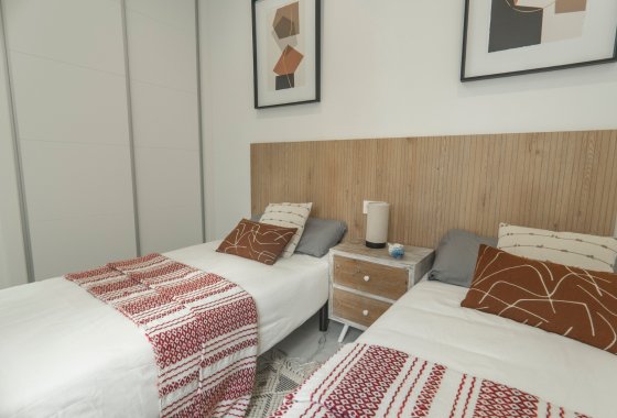 Reventa - Chalet Independiente - Torrevieja - La Florida