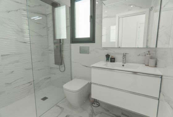 Reventa - Chalet Independiente - Torrevieja - La Florida