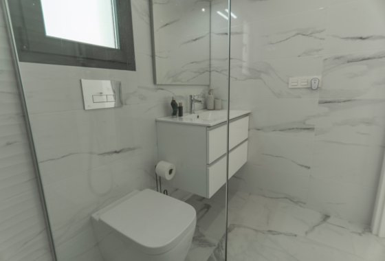 Reventa - Chalet Independiente - Torrevieja - La Florida