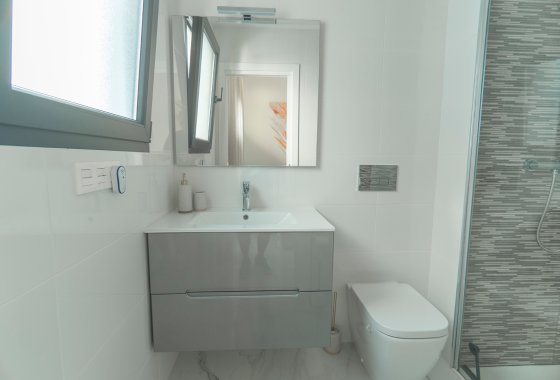 Reventa - Chalet Independiente - Torrevieja - La Florida