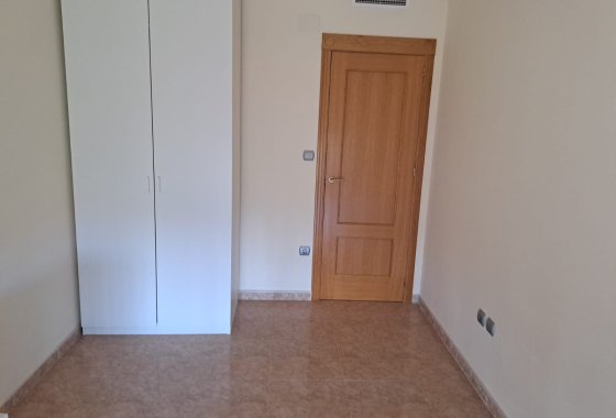 Reventa - Apartamento - Albatera