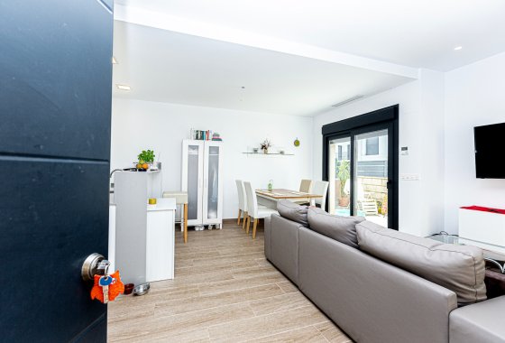 Reventa - Chalet Independiente - Ciudad Quesada