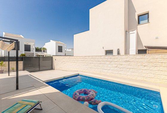 Reventa - Chalet Independiente - Ciudad Quesada