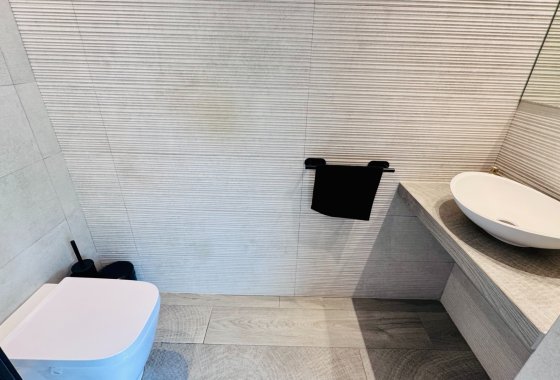 Re-Sale - Detached Villa - Algorfa