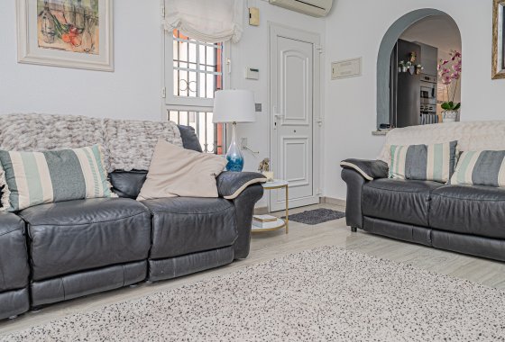 Reventa - Chalet Independiente - Playa Flamenca - Montilla