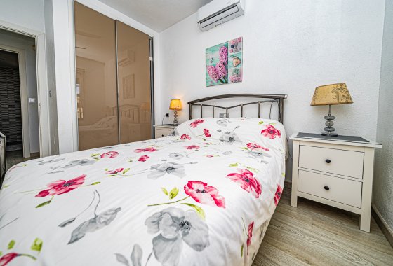 Reventa - Chalet Independiente - Playa Flamenca - Montilla