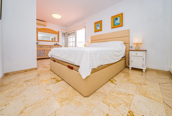 Reventa - Chalet Independiente - Playa Flamenca - Montilla