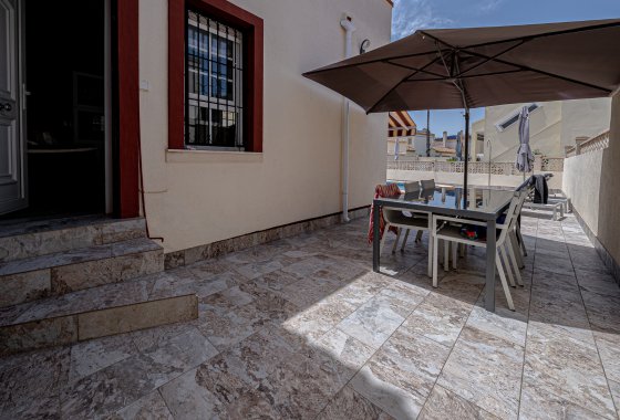 Reventa - Chalet Independiente - Playa Flamenca - Montilla