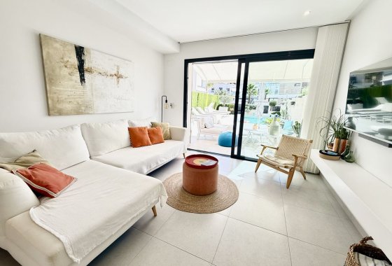 Re-Sale - Detached Villa - Benijofar