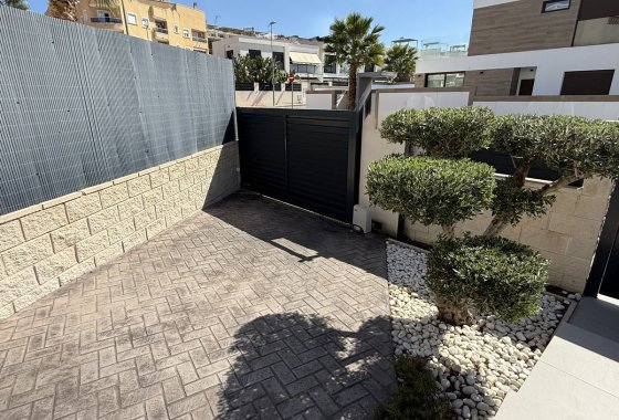 Re-Sale - Detached Villa - Benijofar