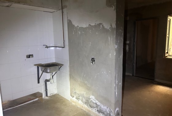 Reventa - Commercial (6) - Jacarilla