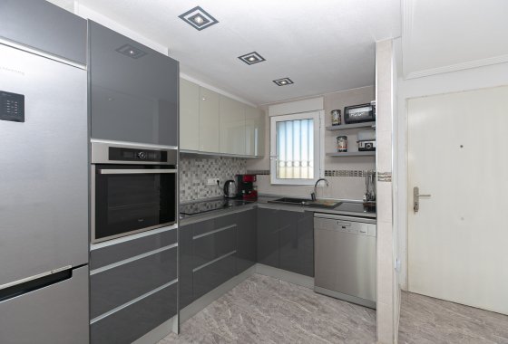 Reventa - Apartamento - La Zenia - Beach