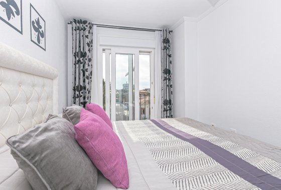 Reventa - Apartamento - La Zenia - Beach