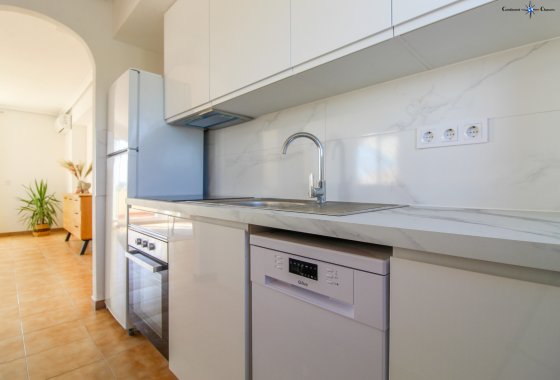 Re-Sale - Apartment - Punta Prima - Beachside