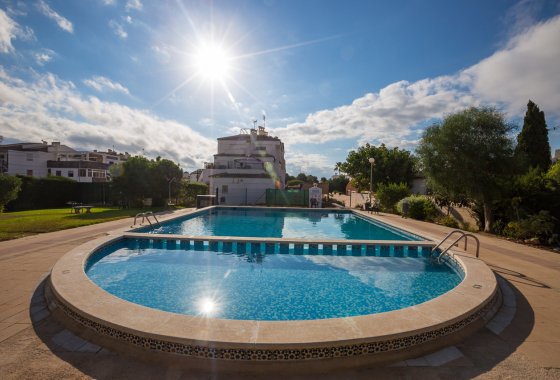 Re-Sale - Apartment - Punta Prima - Beachside