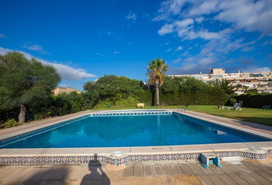 Re-Sale - Apartment - Punta Prima - Beachside