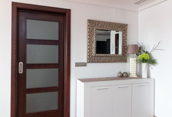 Re-Sale - Apartment - Torrevieja - Beach