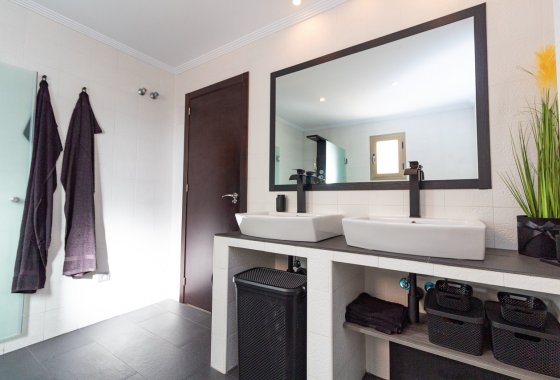 Re-Sale - Apartment - Torrevieja - Beach