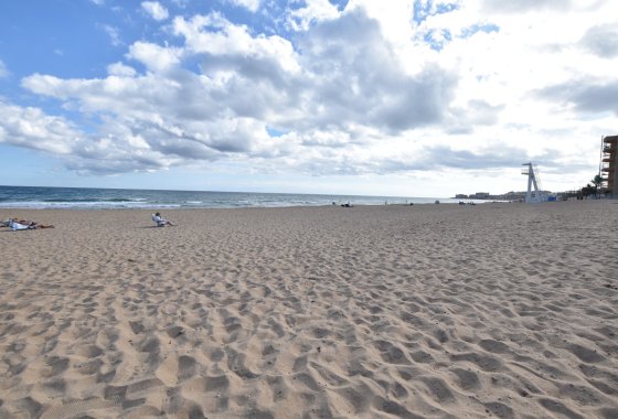 Re-Sale - Terraced house / Townhouse - Torrevieja - La Mata