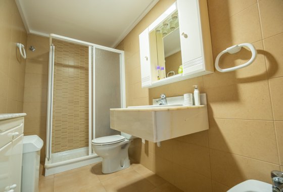 Re-Sale - Apartment - Mil Palmeras - Beach