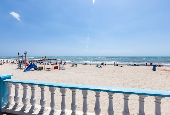 Re-Sale - Apartment - Torrevieja - Beach