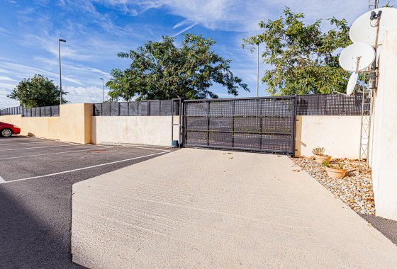 Re-Sale - Bungalow - Pilar de la Horadada - Lo Romero Golf