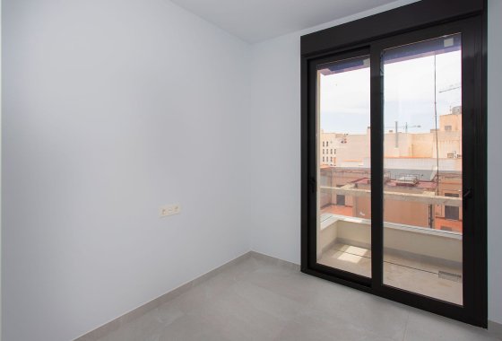 Re-Sale - Apartment - Torrevieja - Beach