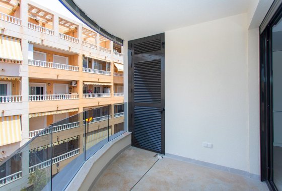Re-Sale - Apartment - Torrevieja - Beach